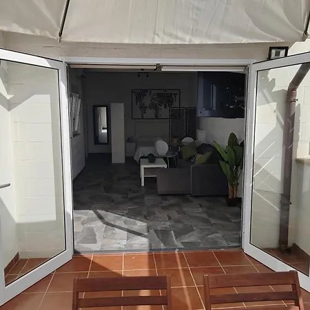 아파트 Blue View House *